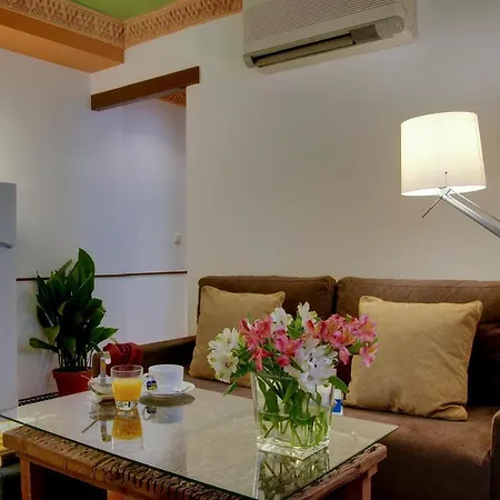 Muralla Ziri Appartement *