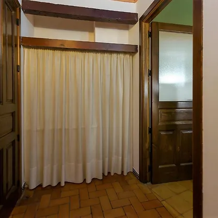 Muralla Ziri Appartement *