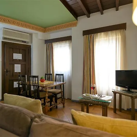 Muralla Ziri Appartement *