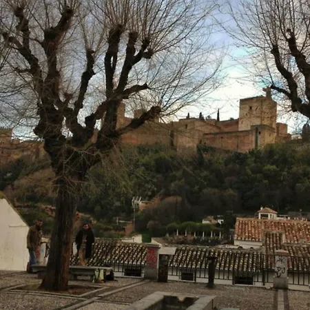 Muralla Ziri * Granada