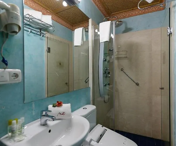 Muralla Ziri Appartement *