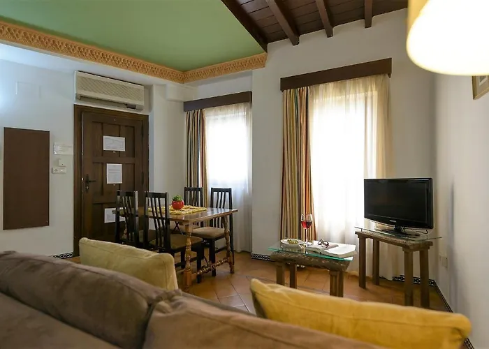 Muralla Ziri Appartement *