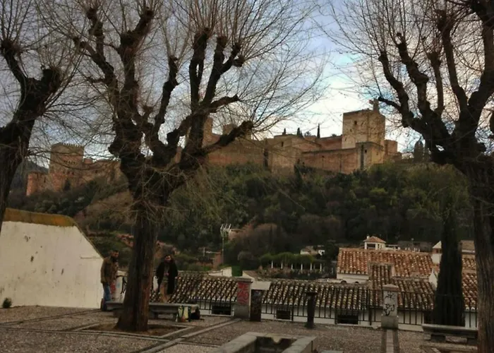 Muralla Ziri * Grenade